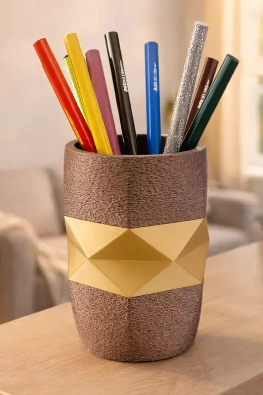 pot a crayon